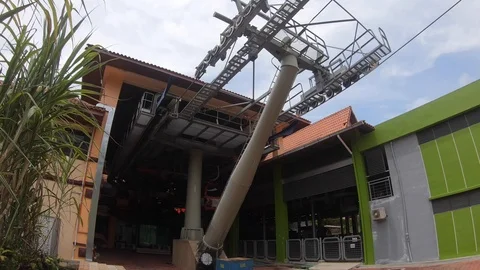 Langkawi cable car station 스톡 동영상 106741072
