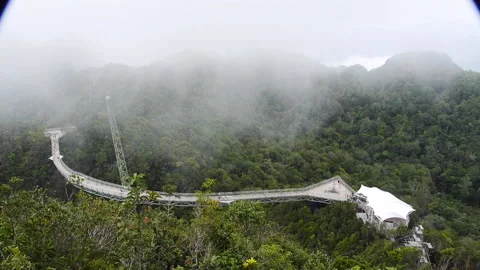 LANGKAWI CLOUDY SKYBRIDGE 01 库存影片 220444034