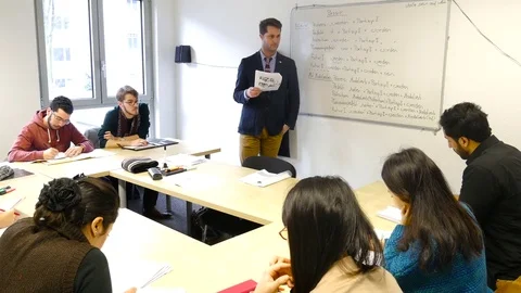 Language course in a language school. Video stock 79793879