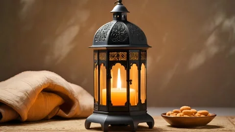 Lantern light candle holders Stock-Footage 273698782