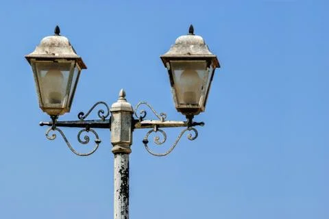 Lanterns against the sky. Фото