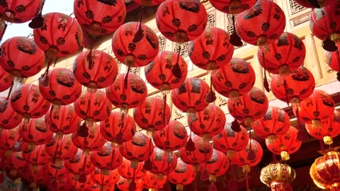 Lanterns at Dragon temple during Lunar New Year Stock Footage 265089928