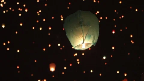 Lanterns at night Video stock 72255750