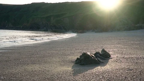 Lantic Bay, Cornwall, Sunset Beach in Slow Motion Video stock 93313391