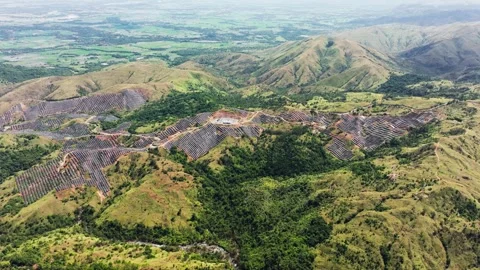 Laoag Solar Power Project Across Pangasinan Highlands in Philippines Aerial Vídeo Stock 336370016