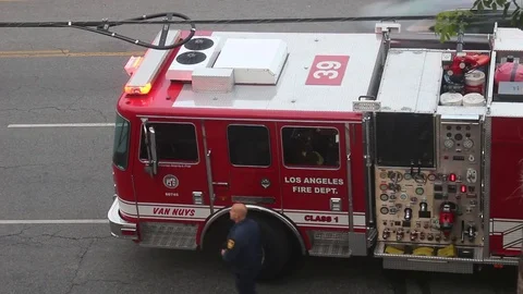 LAPD Firetruck 動画素材 76056748