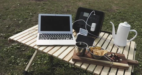 Laptop at a camp site Video stock 163000920