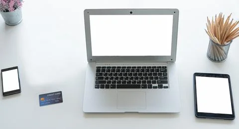 Laptop computer or notebook, tablet and smartphone, blank white screen, pla.. 스톡 사진