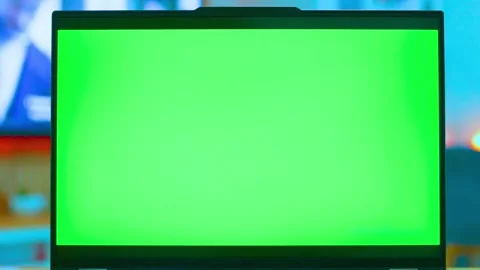 Laptop with green screen for chromakey editing and digital design Stock-Footage 341802035