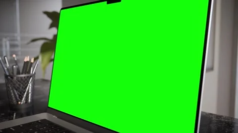 Laptop Green Screen Mockup on Desk in Modern Executive Office Interior - Pe.. 動画素材 337987161
