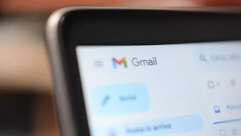 Laptop mail app icon on screen. google mail application for business. Stock-Footage 299897129