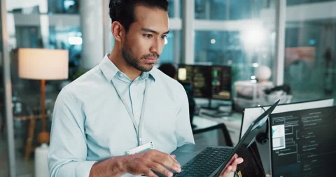 Laptop, man and programmer typing in office for software development, network or 库存影片 308992103