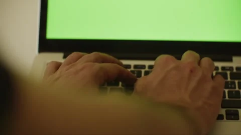 Laptop Notebook 2 hands keyboard typing with green screen 7 backside shot  Vídeo Stock 303592268