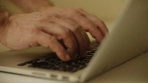 Laptop Notebook 2 hands keyboard typing with green screen 21 right side shot Vídeo Stock 303592445