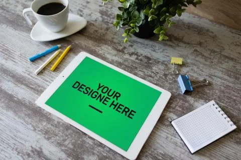 Laptop, Notebook, tablet pc Mockup screen with green chroma key background and 스톡 사진