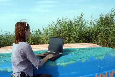  a laptop or notebook, mobile computer device with screen and rechargeable... 스톡 사진