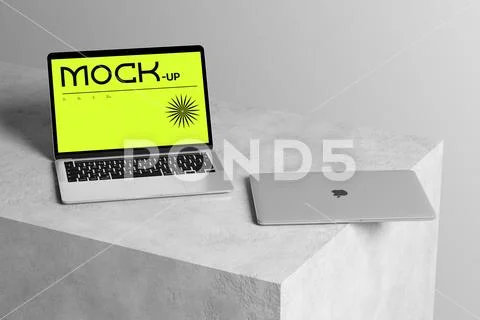 Laptop Screen Branding Mockup Modello PSD