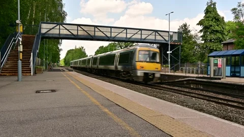 Lapworth trains 4-ic Stock Footage 246597506