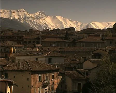 LAQUILA cityscape with roofs 動画素材 11121369