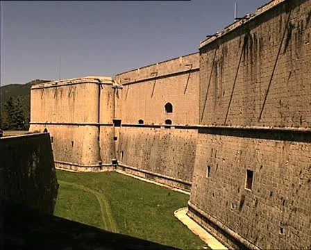 LAQUILA spanish fort pan Video stock 11121553