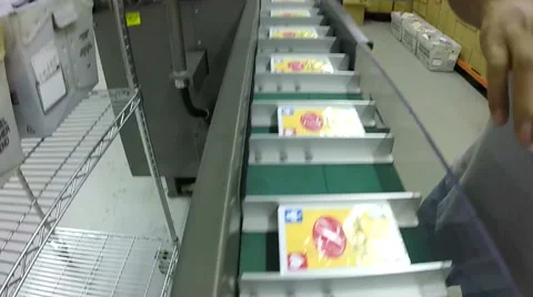 Large automated card making machine assembly line Vidéo 40064590