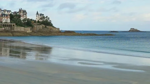 The large beach of Dinard at low tide. Brittany. Stock Footage 135695481