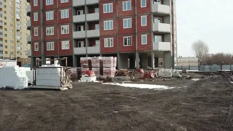 Large brick building, climb up Video stock 130406670