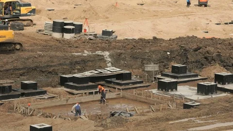 Large construction of large complex of buildings Видео 84153215