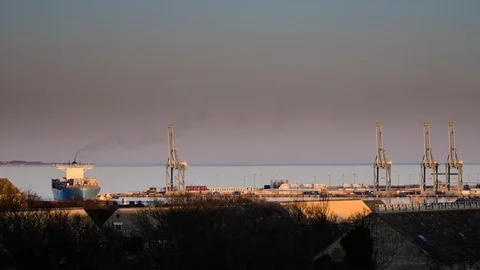Large Container Ship Docks In Harbor At Night 스톡 동영상 91508982