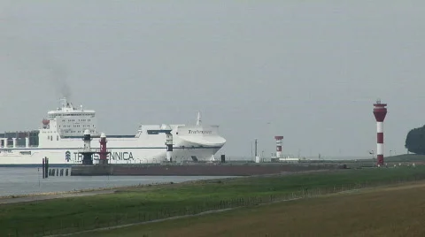 Large Container Ship Stock Footage 279635