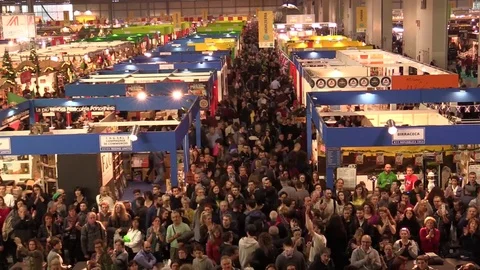 Large Crowd Of Busy exhibition time lapse Stock Footage 71618705