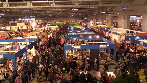 Large Crowd Of Busy exhibition time lapse Video stock 71618819