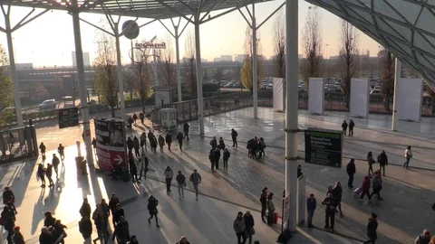 Large Crowd Of Busy exhibition time lapse Stock Footage 71620535