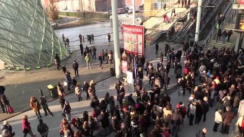 Large Crowd Of Busy exhibition time lapse Stock Footage 71625749