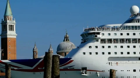 Large cruise ship in Venice Stock Footage 74398656