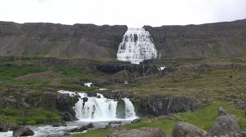 Large double waterfall in the fjords 스톡 동영상 37271526