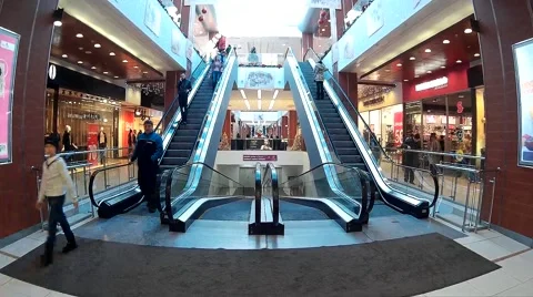 Large escalator in a shopping center Video stock 45756901