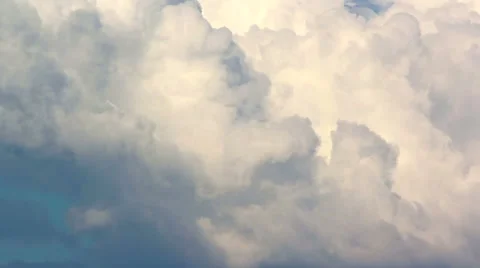Large fluffy cumulus clouds Stock Footage 47291451