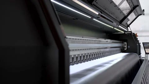 Large format digital printing machine and moving print head Stock Footage 145492595