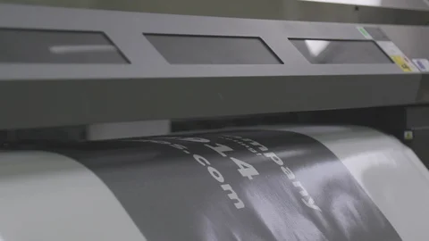 Large Format Printer - Printing on Wide Vinyl 库存影片 87090853