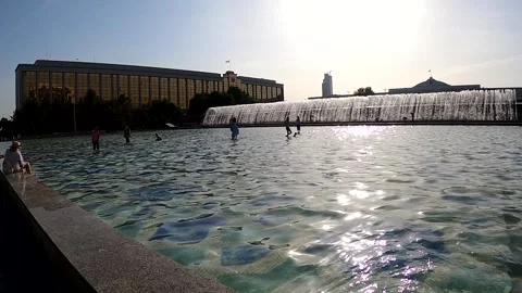 Large fountain complex at Independence Square in Tashkent, Uzbekistan Stock Footage 335350620