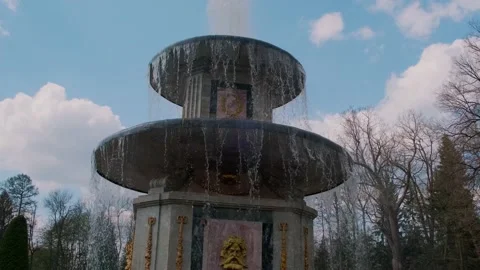 A large fountain Stock Footage 154653793