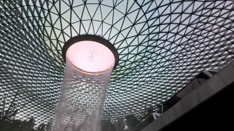 A large  with a fountain in the middle Video stock 318090430