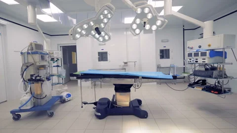 Large fully-equipped operating room with no one inside Stock Footage 95271345