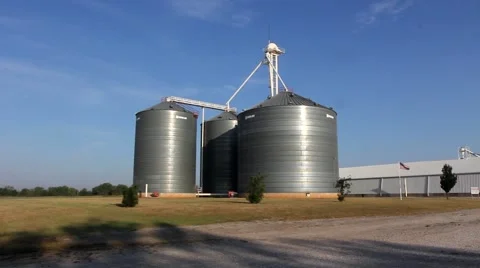 Large grain bins Video stock 43890171