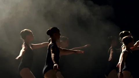 A large group of children dancing the ballet. Stockbeeldmateriaal 90237158