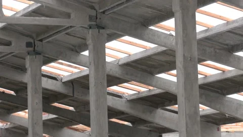 Large hangar. Empty spacious large room, hangar Video stock 237213370