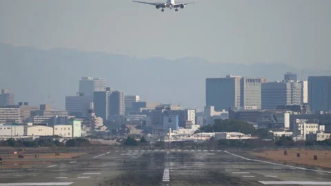 Large jet airplane landing scene Video stock 160180452