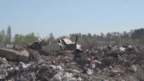Large landfill dump of construction waste Stockbeeldmateriaal 334040258