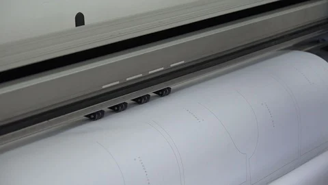 Large line plot printer working Vídeos de archivo 116397627